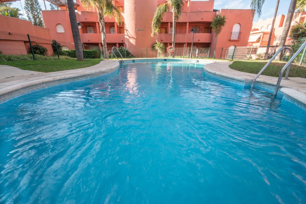 2 Bedroom Front Line Flat In Costabella, Marbella, Apartment *