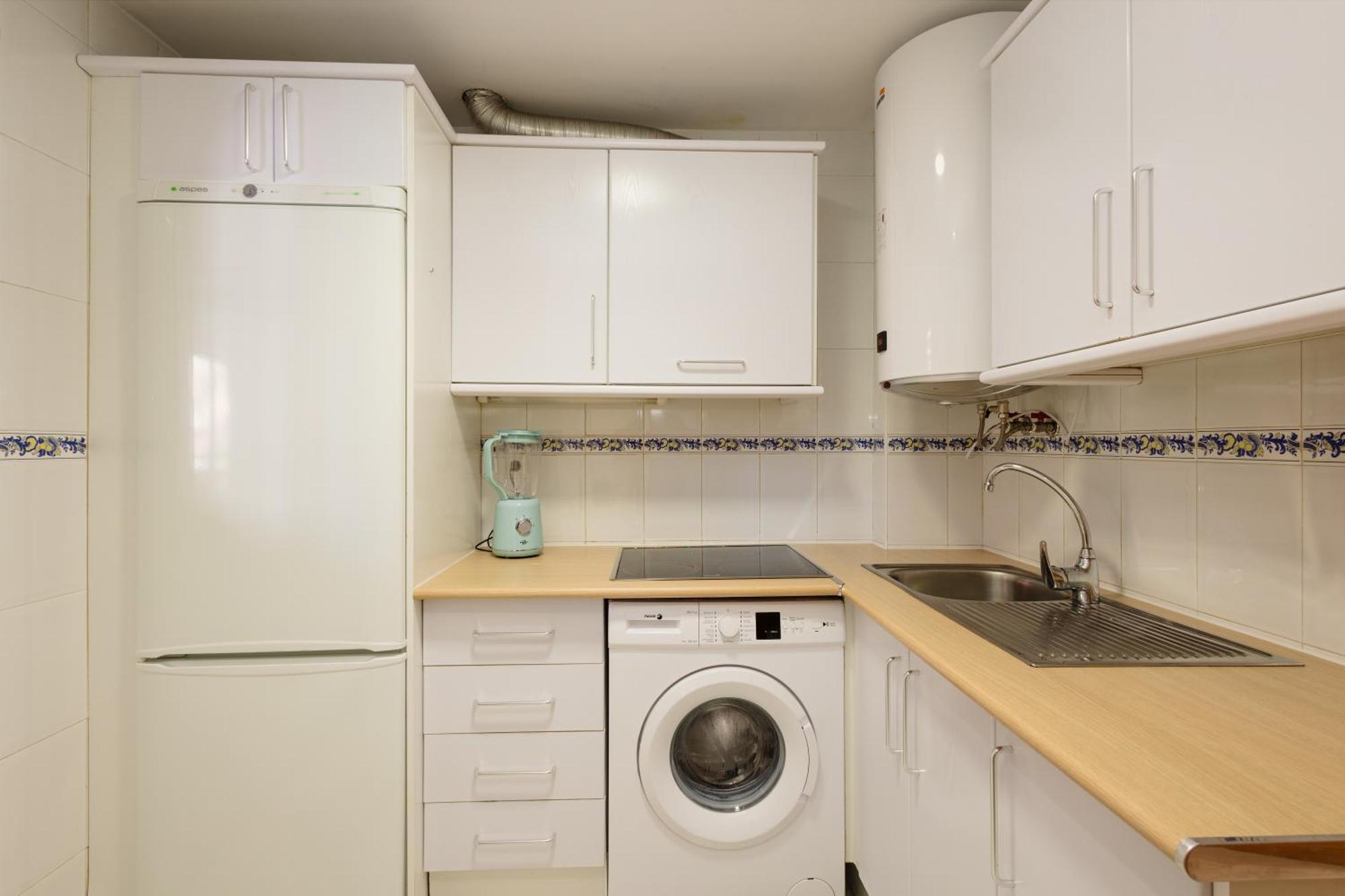 Apartment 2 Bedroom Front Line Flat In Costabella, Marbella,