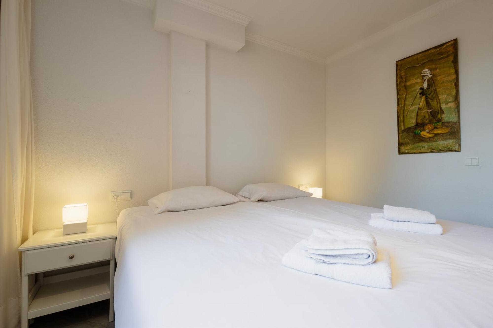 2 Bedroom Front Line Flat In Costabella, Marbella, Apartment