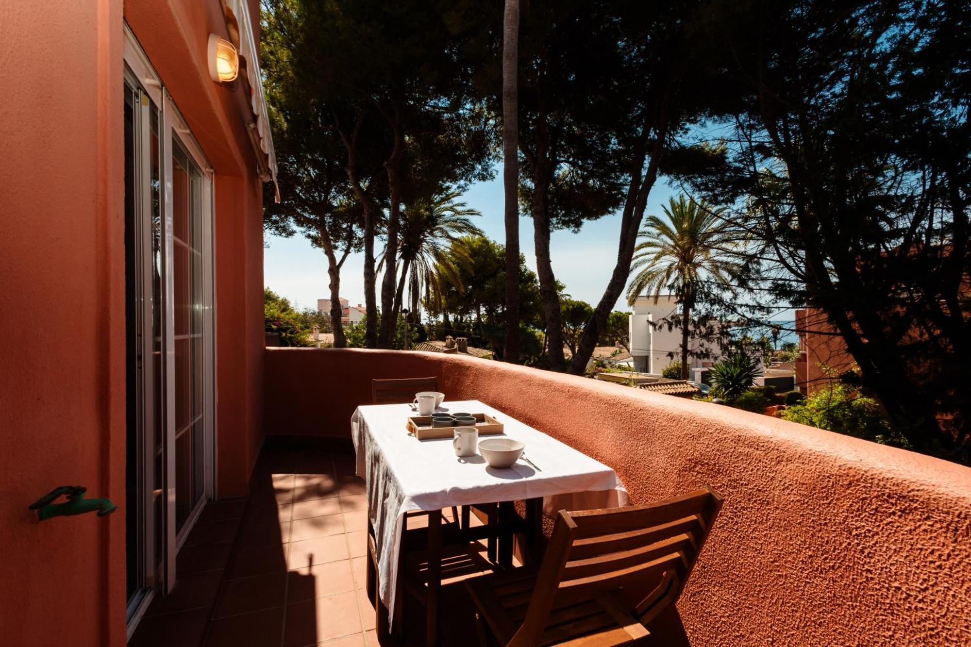 Apartment 2 Bedroom Front Line Flat In Costabella, Marbella, Marbella